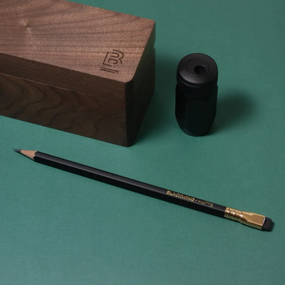 Blackwing Walnut Box Set – Luxury Pencil Set with Long Point Sharpener