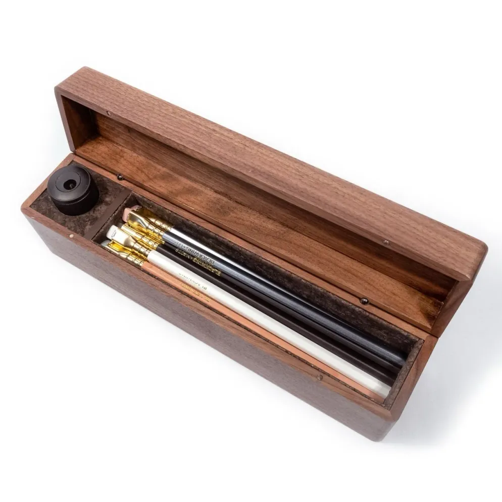 Blackwing Walnut Box Set – Luxury Pencil Set with Long Point Sharpener