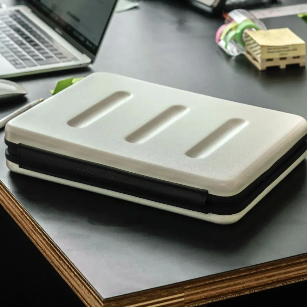 Hightide Nahe Hardshell Laptop Case 13"