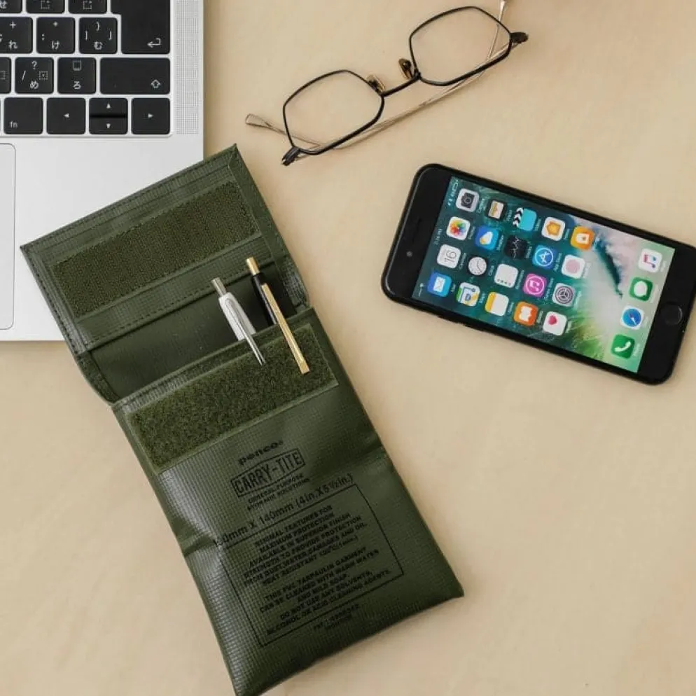 Hightide Penco Carry Tite Case - Small