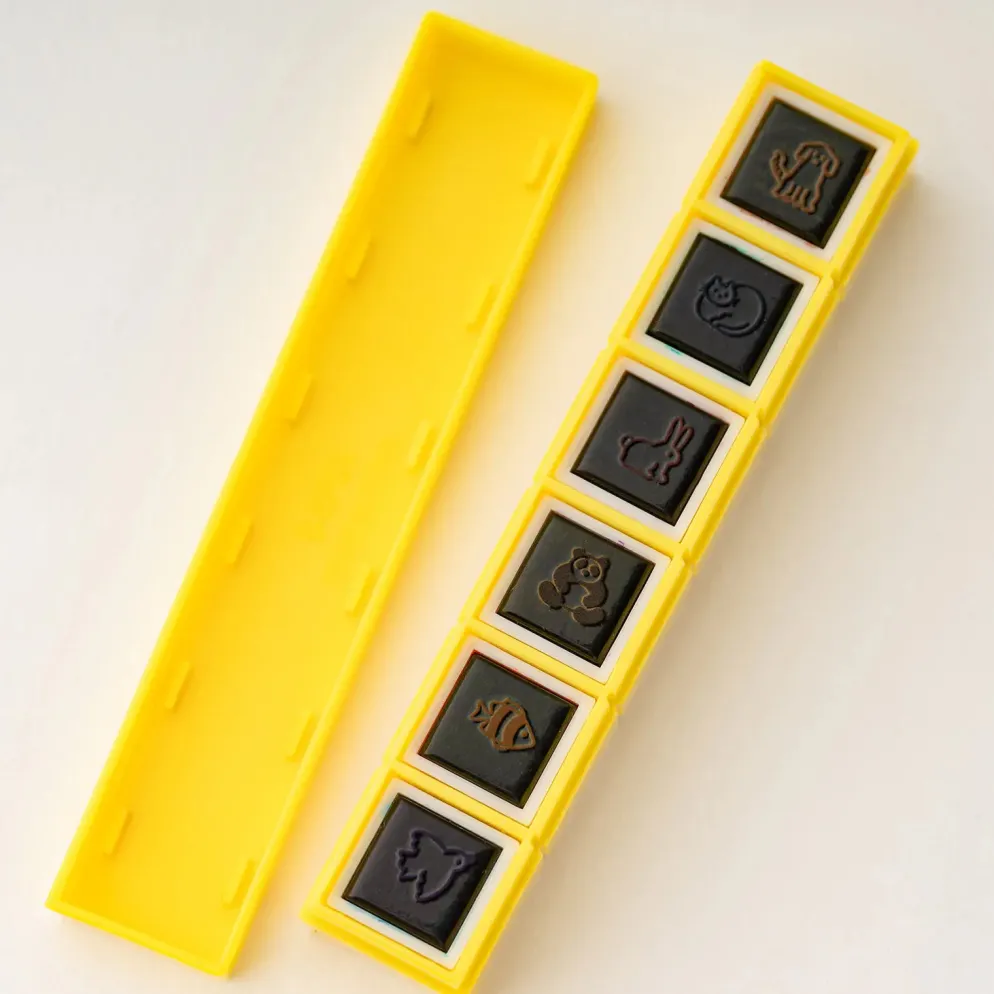 Hobonichi 2027 Accessories: Kodomo no Kao x Hobonichi - Pochitto6 Push-Button Stamp (Moomin)