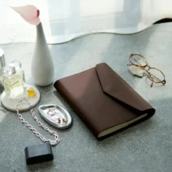 Hobonichi 2027 A5 Cousin Cover: Glow - Chianti