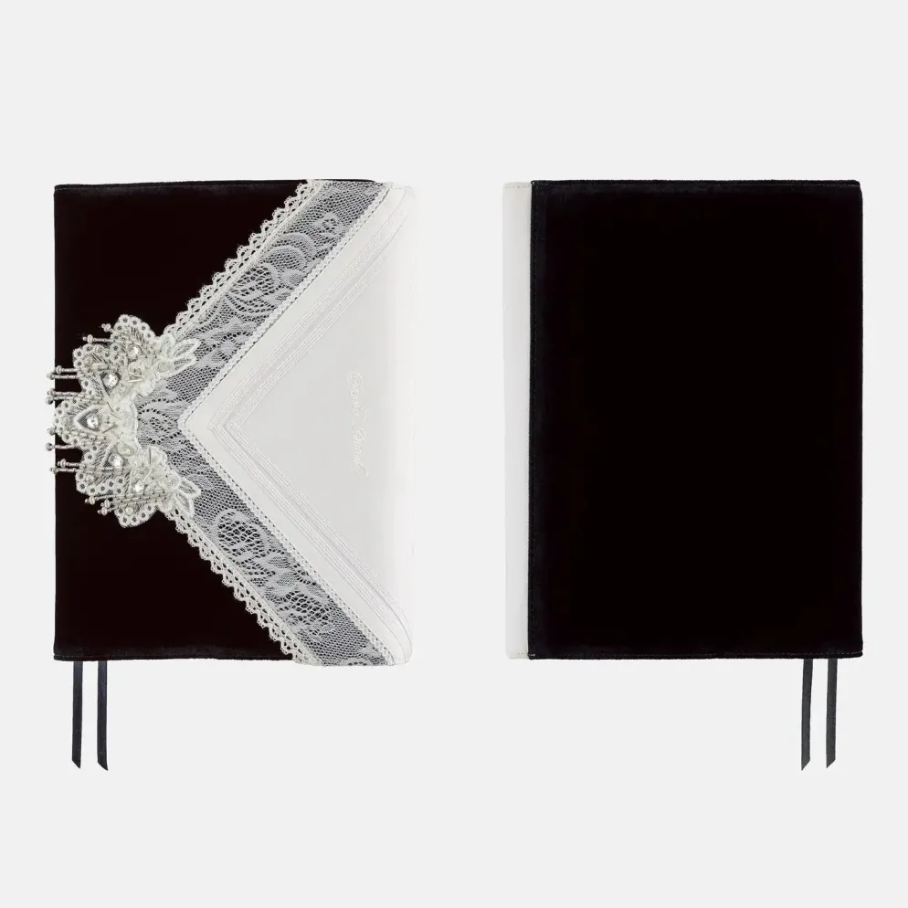Hobonichi 2027 A5 Cousin Cover: tanakadaisuke - White Handkerchief Diary