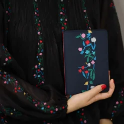 Hobonichi 2027 A6 Planner Cover: Yoshie Watanabe - Petit Bloom