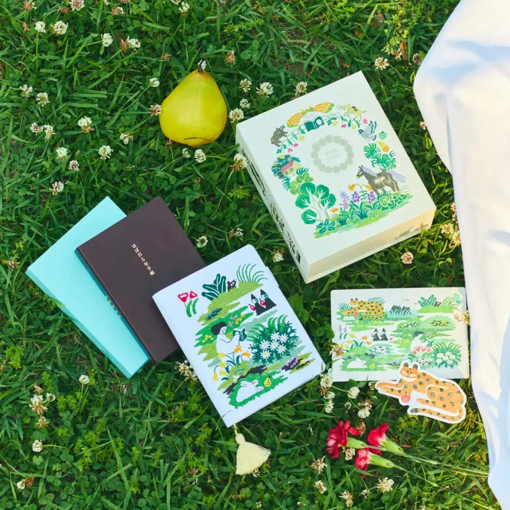 Hobonichi 2026 A6 5-Year Techo – Japanese Gift Edition: iyo okumi (2026–2030)