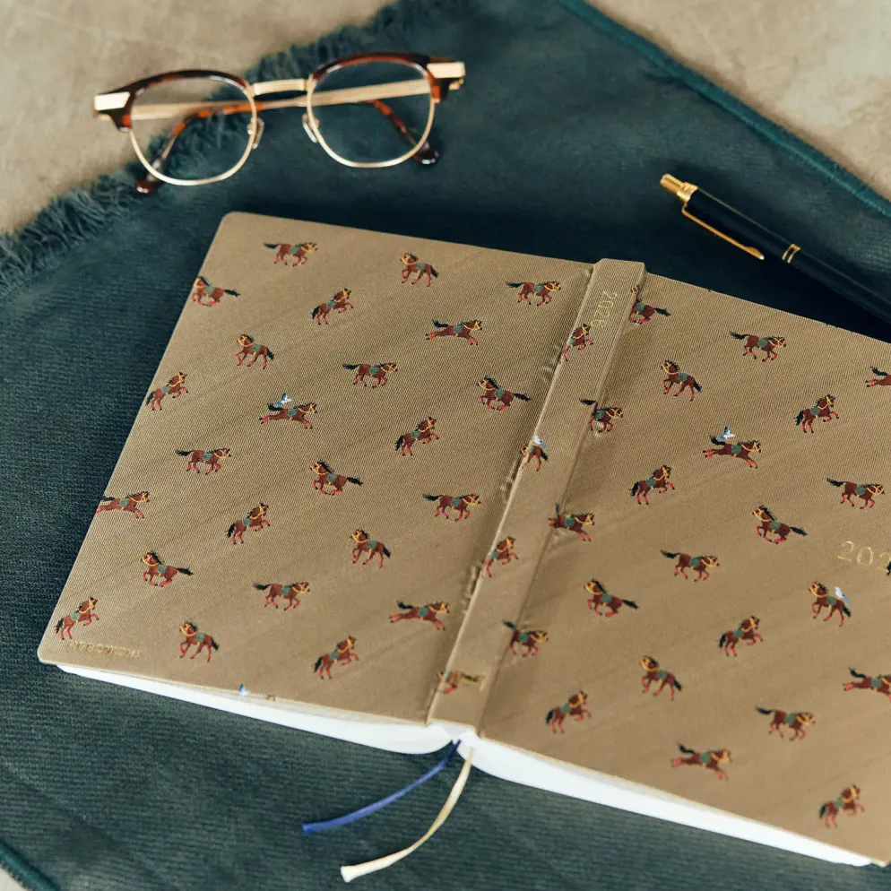 Hobonichi HON A5 2026 Planner: Bow & Tie - Galloping Horses