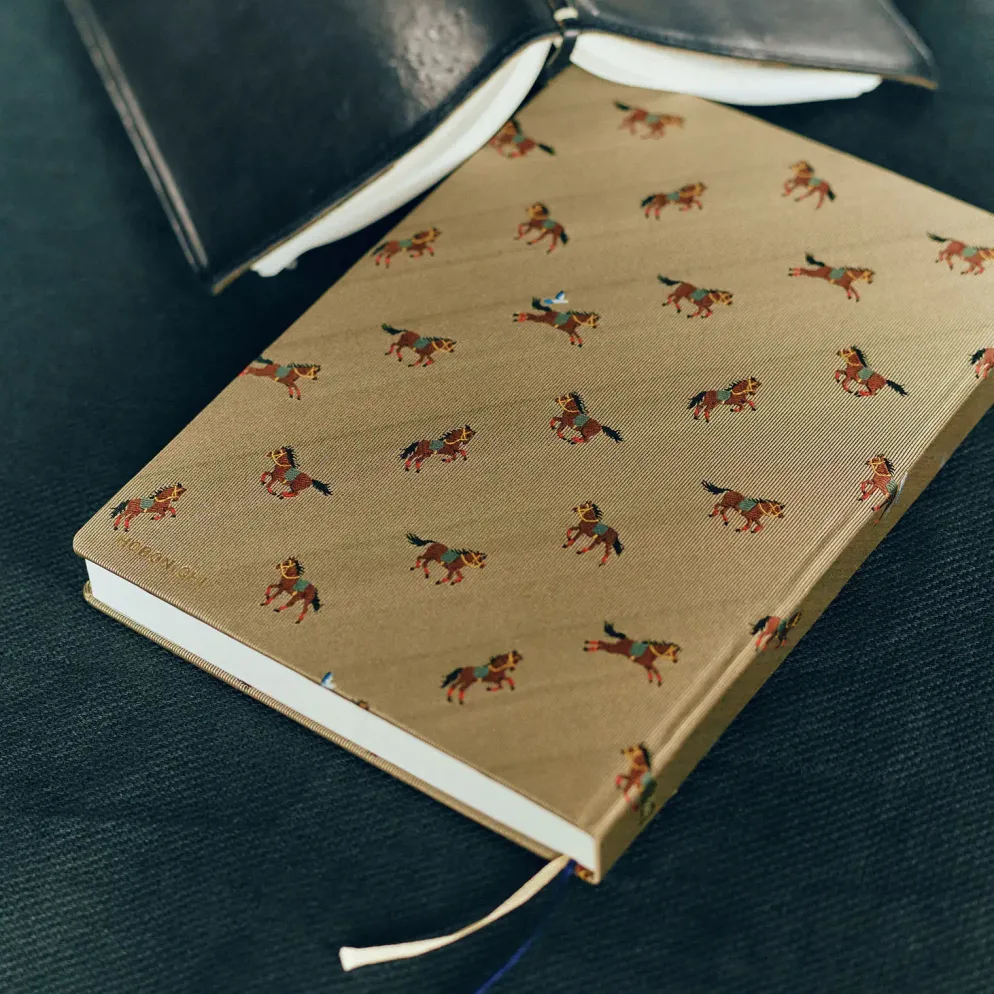 Hobonichi HON A5 2026 Planner: Bow & Tie - Galloping Horses