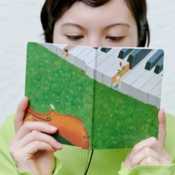 Hobonichi HON A6 2026 Planner: Hiroko Kubota - Waiting on the Chord