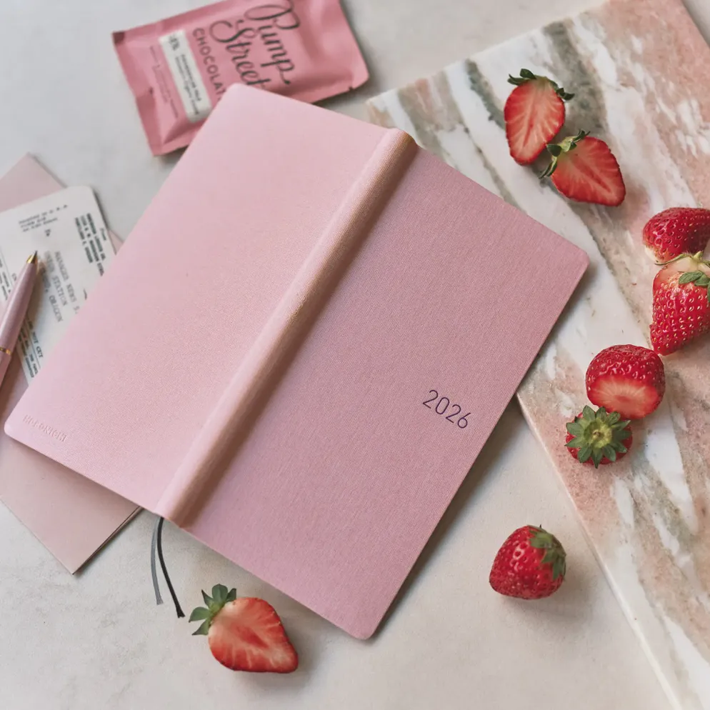Hobonichi 2026 Weeks: Colors - Strawberry Milk