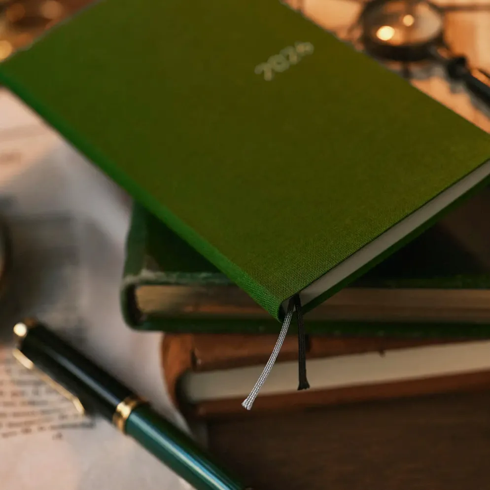 Hobonichi 2026 Weeks Mega: Colors - Antique Green