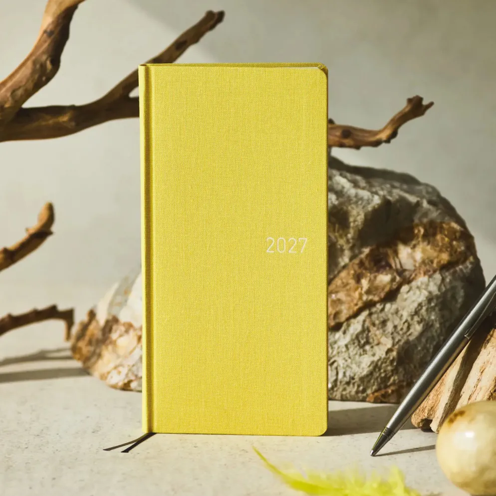 Hobonichi 2027 Weeks Mega: Colors - Canaria Yellow