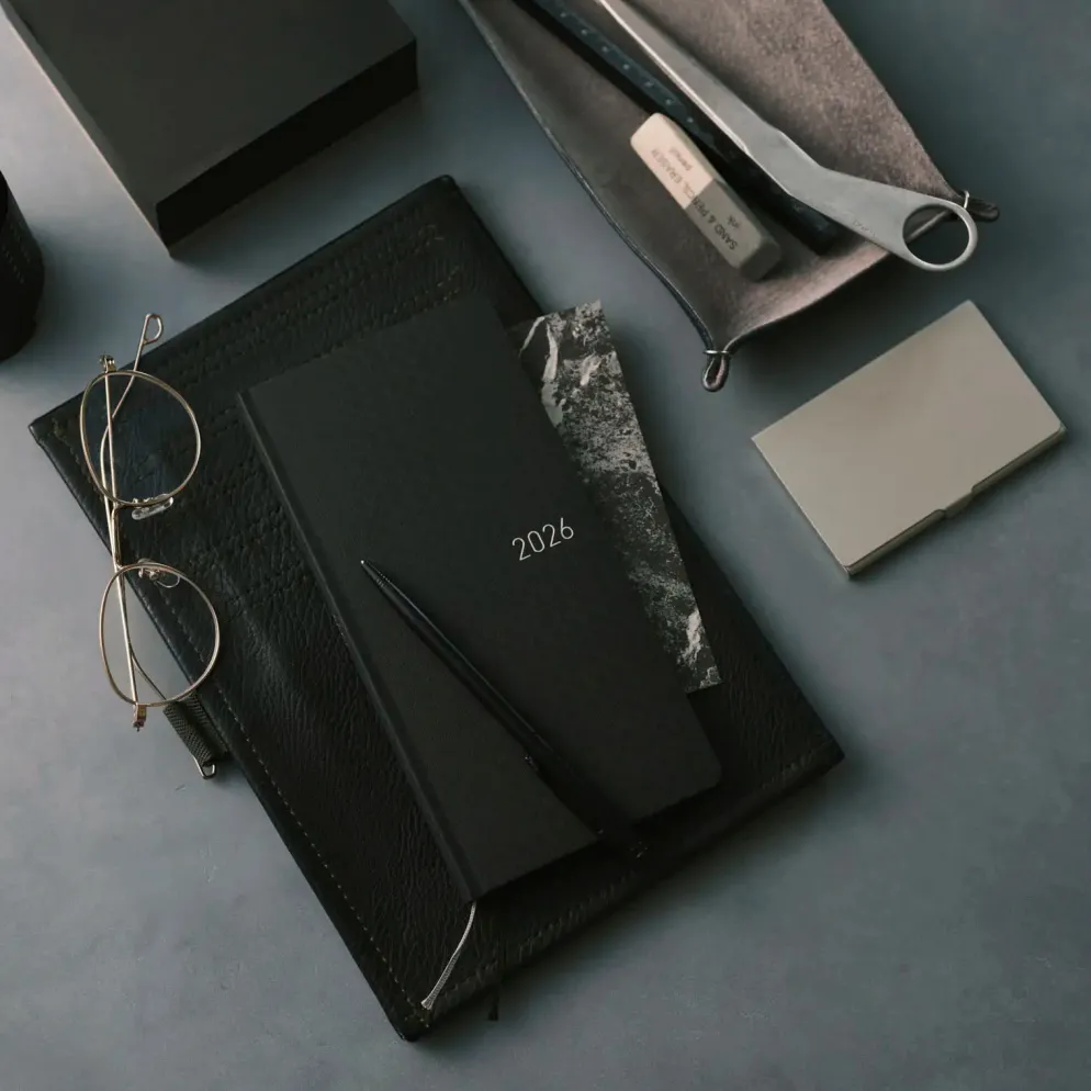 Hobonichi 2026 Weeks: Paper Series - Black Gingham
