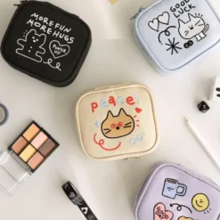 Iconic Doodle Mini Pouch