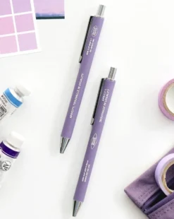 Iconic Non-Slip Smooth Gel Pen 0.38mm