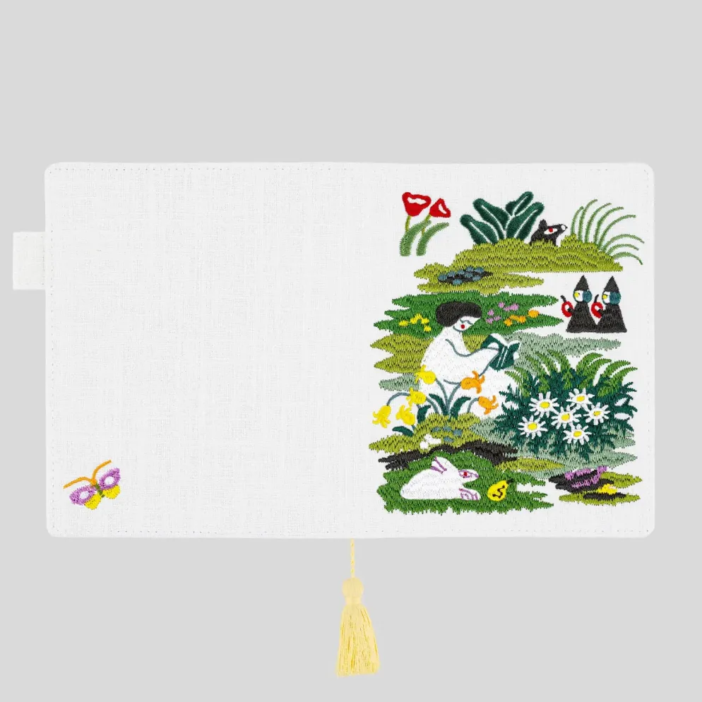 iyo okumi: Hobonichi 5-Year Techo Gift Set - haconiwa (2027-2031)