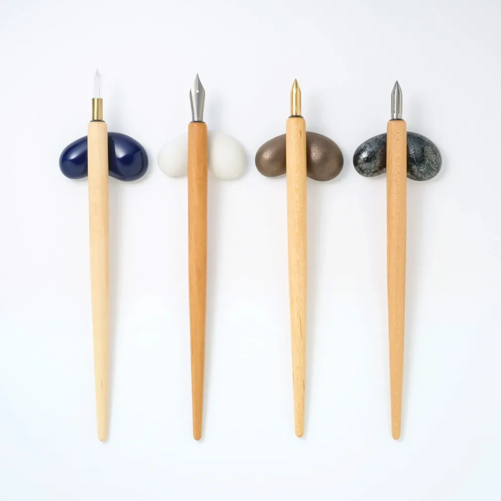 Kakimori Hasami Pen Rest - Ruri
