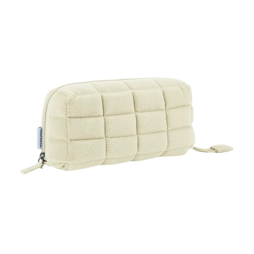 Kokuyo Mococo Fluffy Pen Case