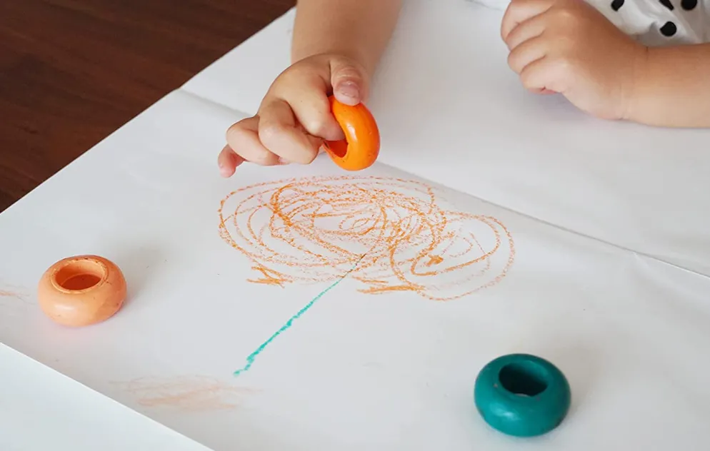 Kokuyo Ring Crayon 10 Colour Set