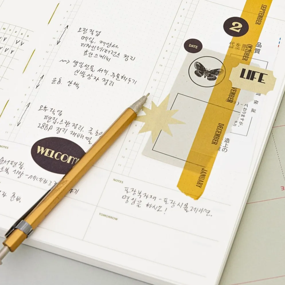 Livework LIFE & PIECES Your Planner Ver. 3 – Large