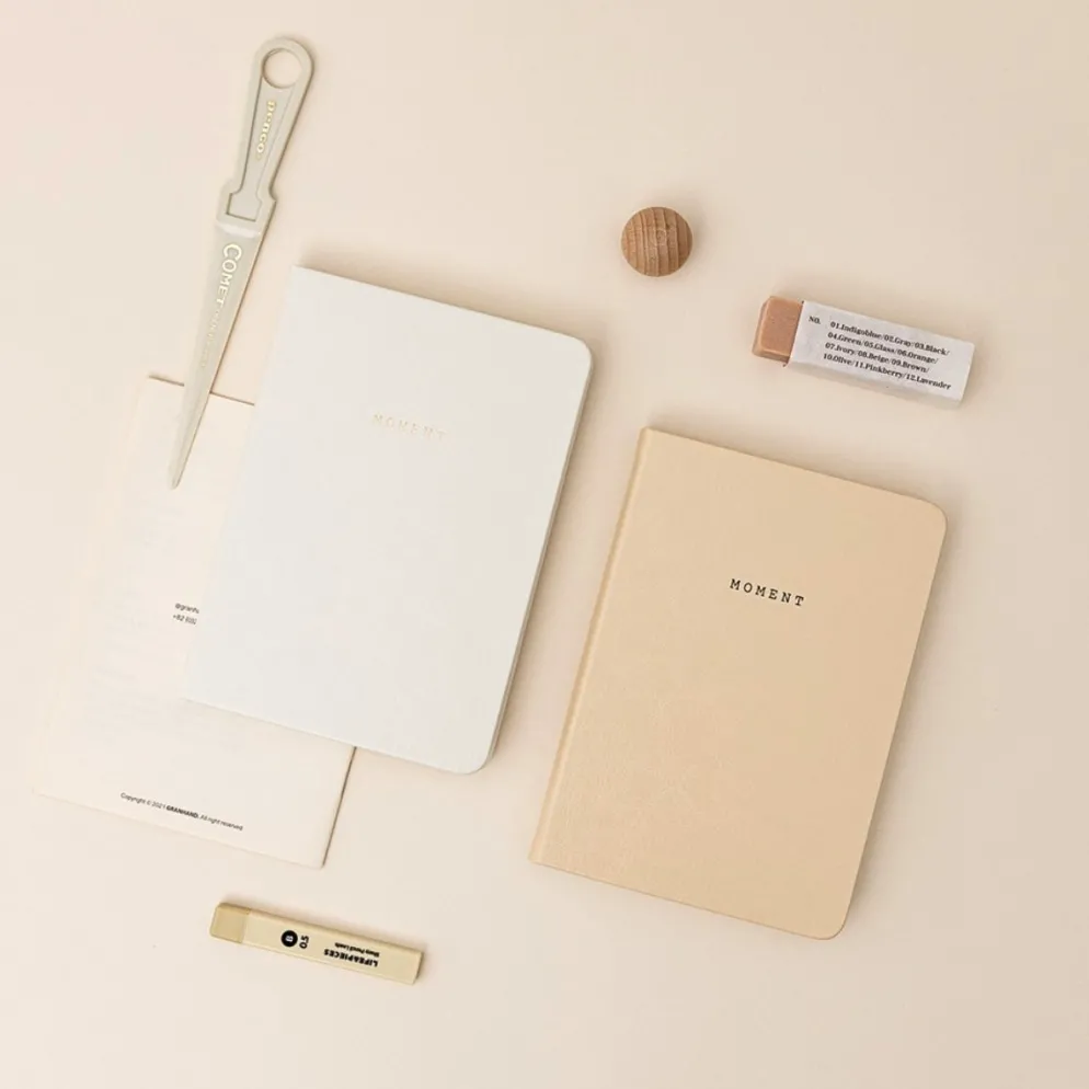 Livework Moment Small Notebook Ver.5 – Plain