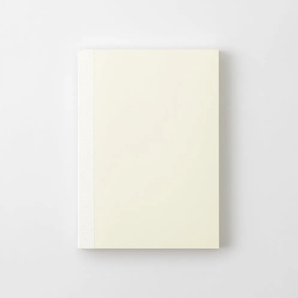Midori MD Notebook Paperback A6 – Plain