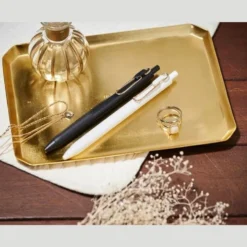Mitsubishi Uni-Ball One Night Cafe Gel Pen – Limited Edition