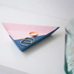 Sikigu Two Tone Paper Tray – Water-Resistant Desk Organiser
